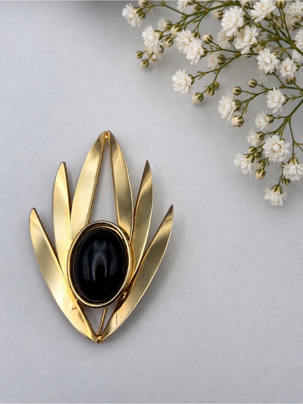 Vintage Large Gold Leaf Brooch Black Cabochon